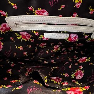 Beautiful Betsy Johnson ladies purse